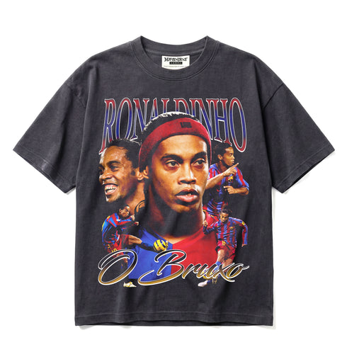 Ronaldinho O Bruxo Barcelona Premium Oversized T-Shirt (Unisex)